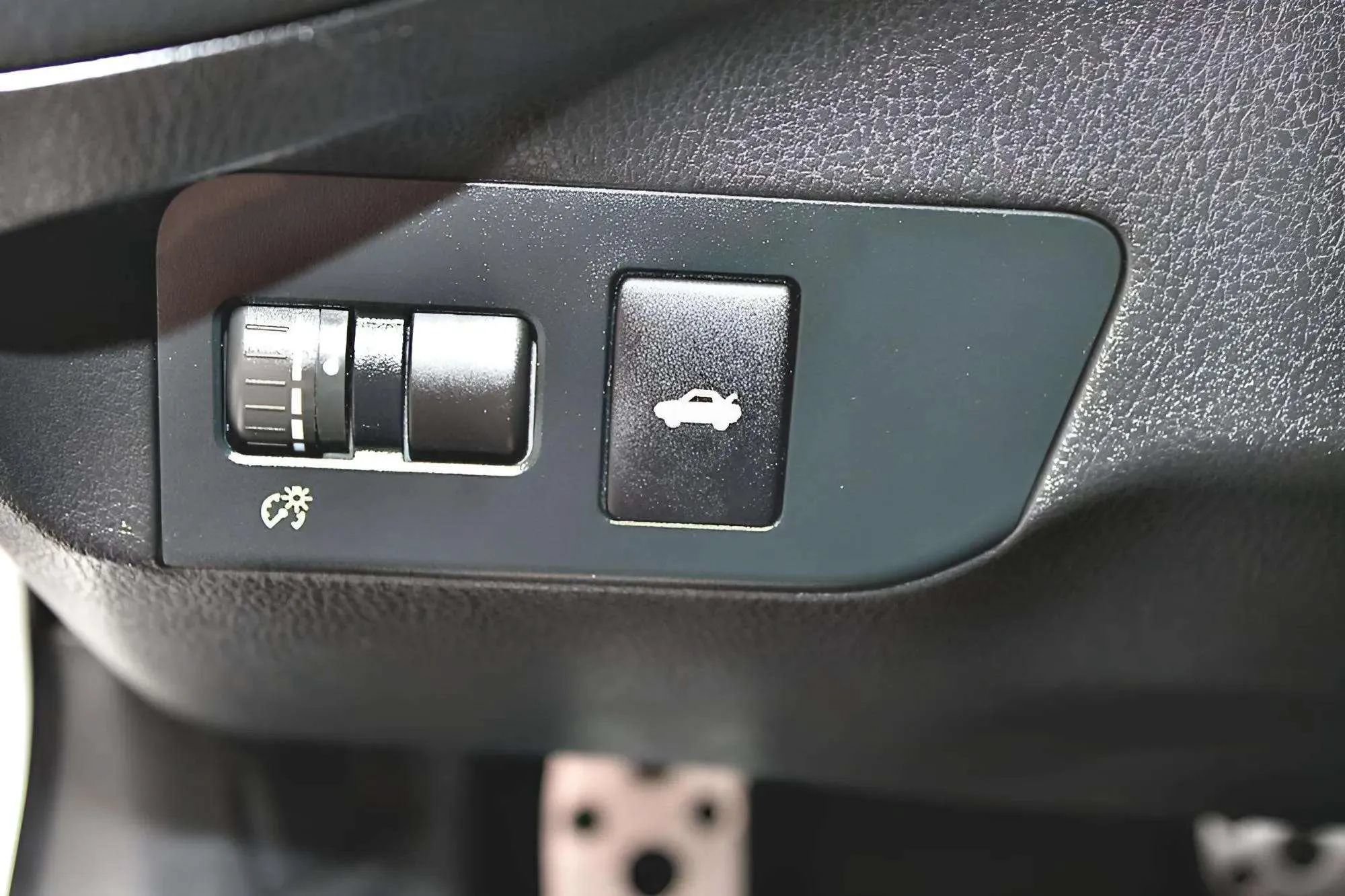 Used 2013 Scion FR-S RWD image 12
