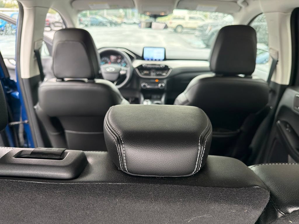 Used 2022 Ford Escape SEL AWD/4WD image 11