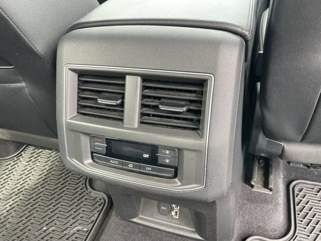 Used 2019 Volkswagen Atlas SE FWD image 23