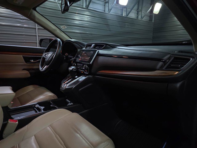 Used 2017 Honda CR-V Touring image 12