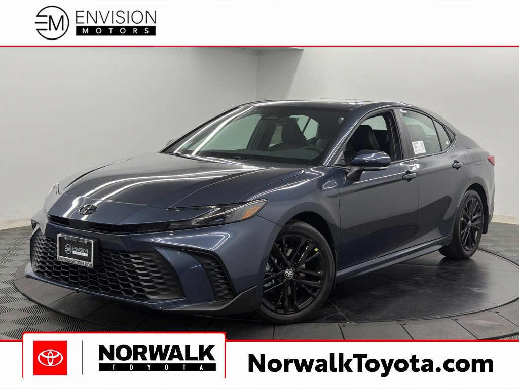 New 2026 Toyota Camry SE FWD image 1