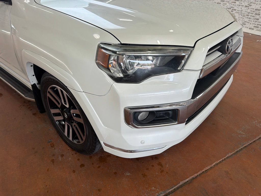 Used 2020 Toyota 4Runner Limited RWD image 9