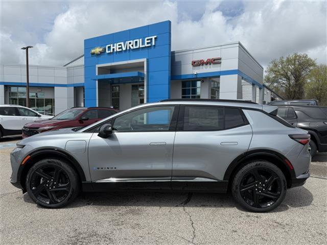 New 2025 Chevrolet Equinox EV RS image 3