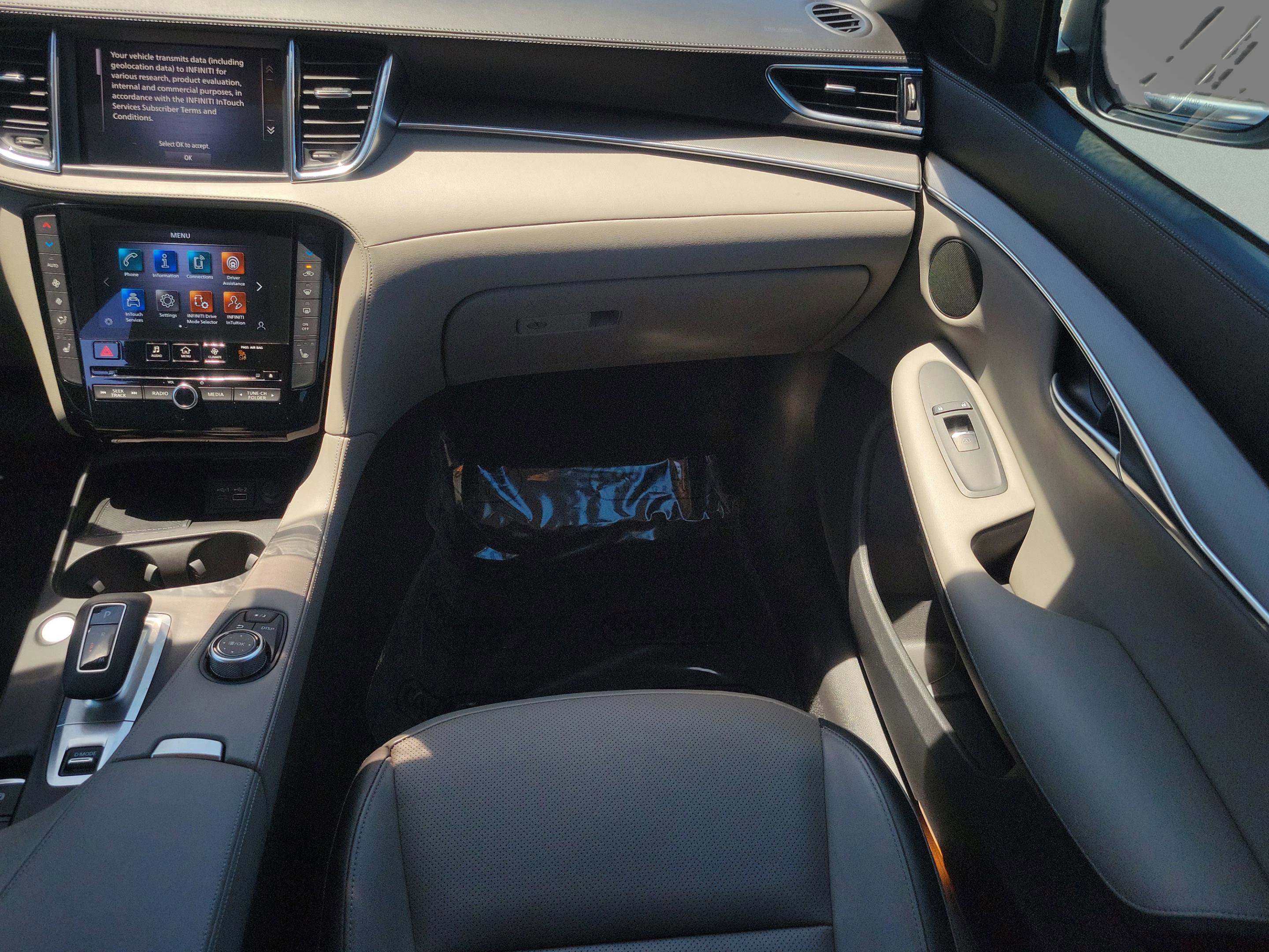 Certified 2023 INFINITI QX50 Luxe FWD image 7