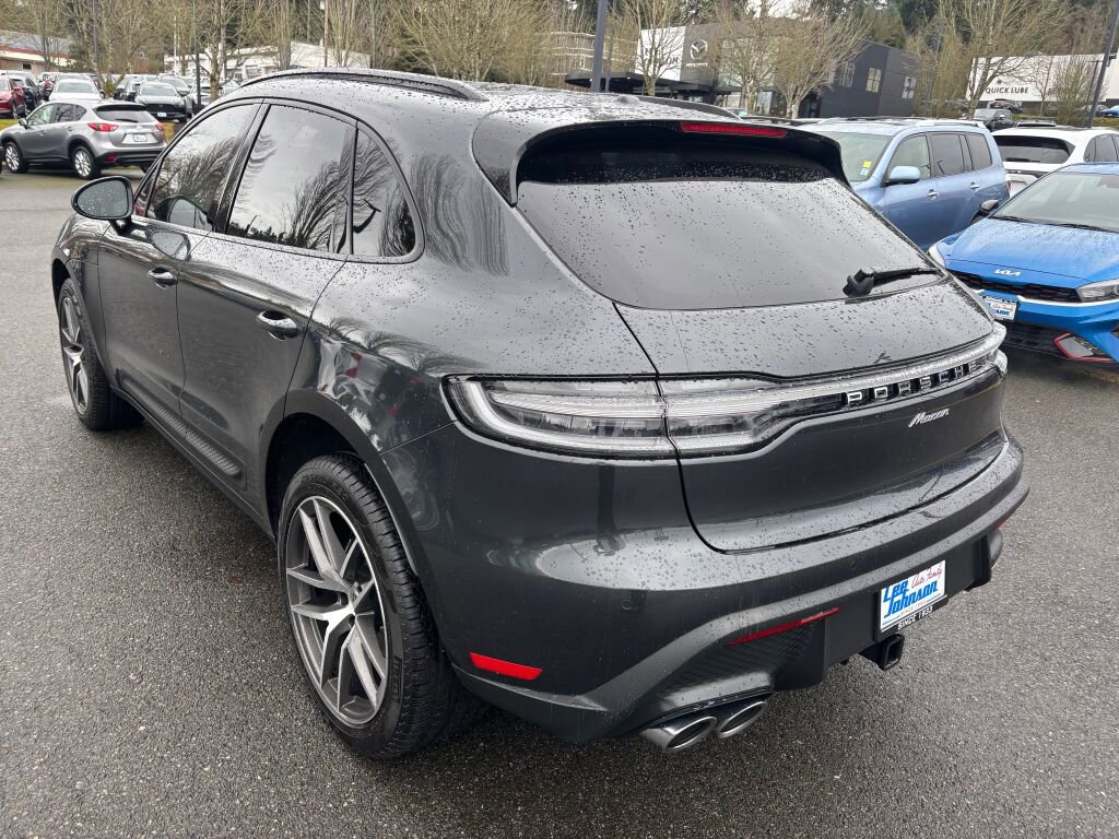 Used 2024 Porsche Macan Base image 7