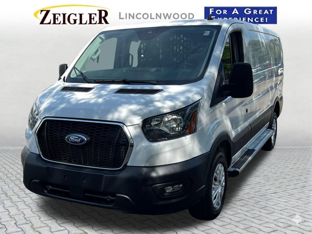 Used 2025 Ford Transit 250 Low Roof w/ Exterior Upgrade Package RWD image 3