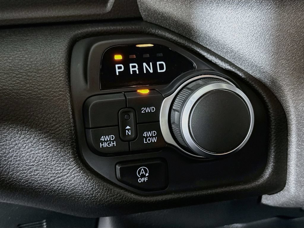 Used 2025 RAM 1500 Tradesman w/ Night Edition AWD/4WD image 16