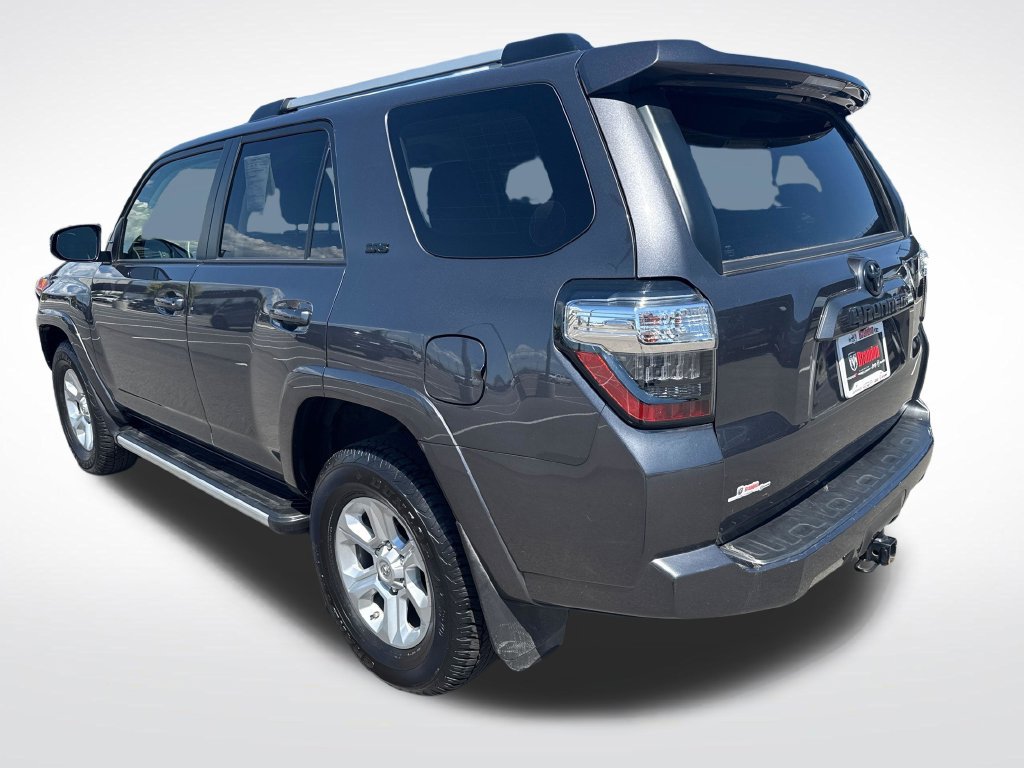 Used 2021 Toyota 4Runner SR5 Premium AWD/4WD image 4