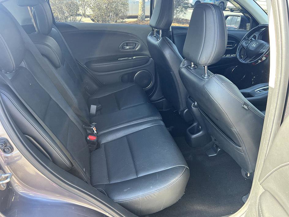 Used 2019 Honda HR-V EX-L image 16