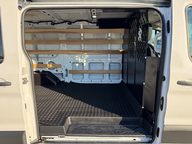 Used 2025 Ford Transit 250 Low Roof w/ Exterior Upgrade Package RWD image 5