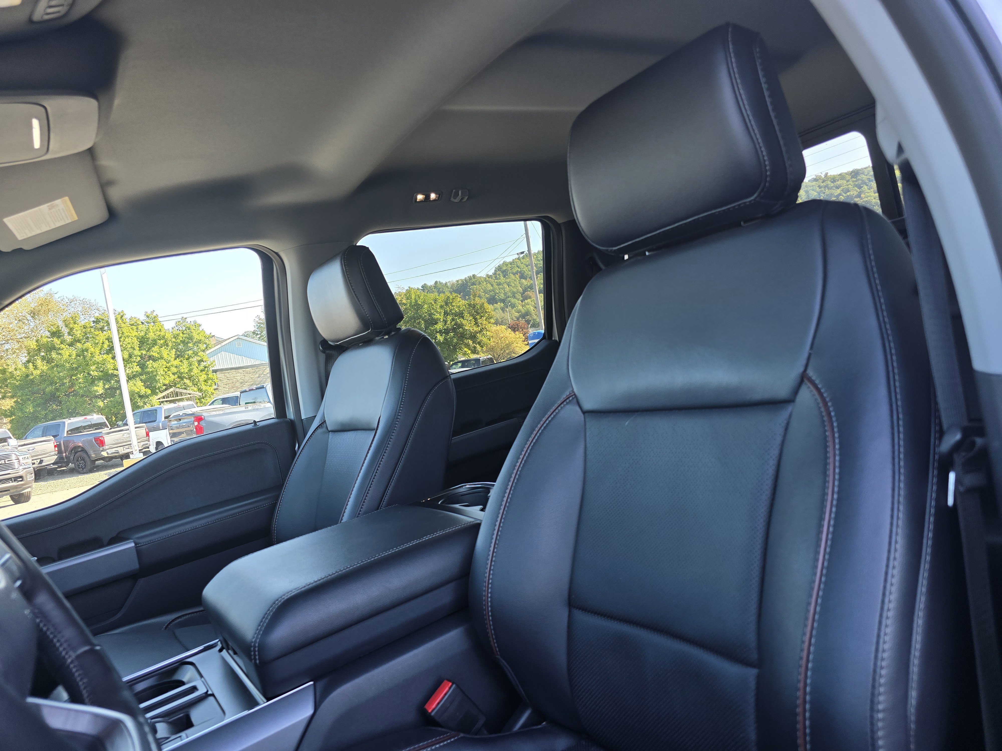 Used 2023 Ford F150 Lariat w/ Equipment Group 502A High image 10