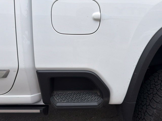 Used 2024 Chevrolet Silverado 2500 High Country AWD/4WD image 18