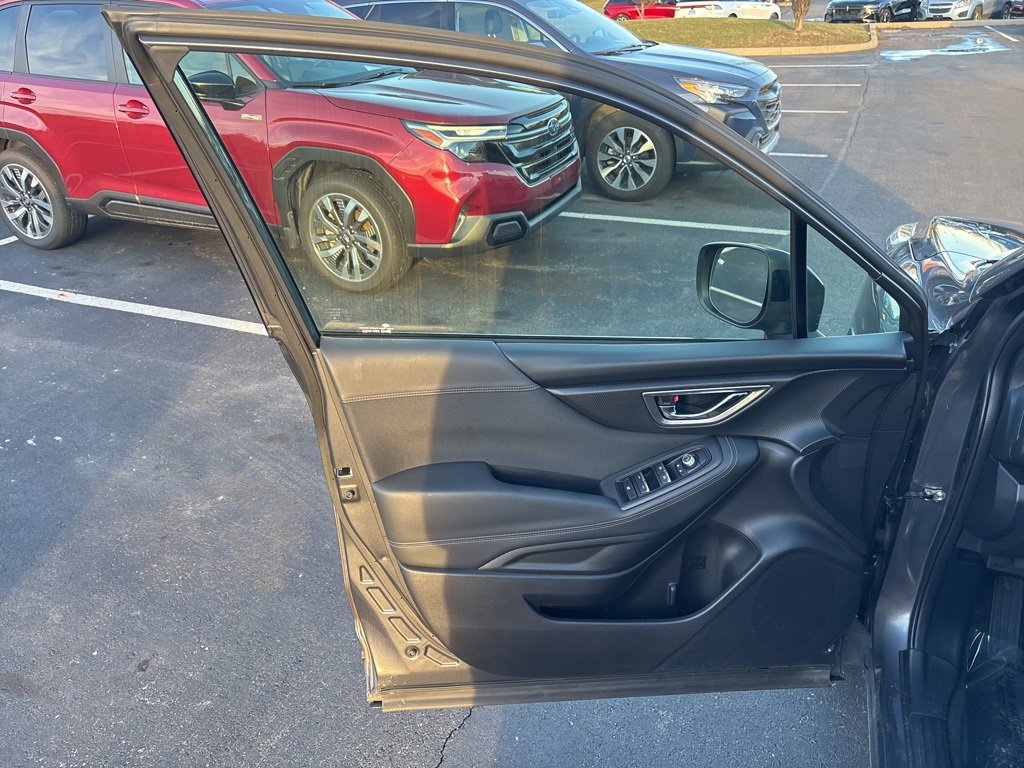 Used 2020 Subaru Forester Premium image 19