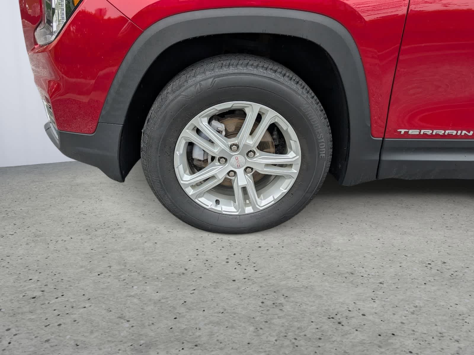 Certified 2023 GMC Terrain SLE w/ Driver Convenience Package image 7