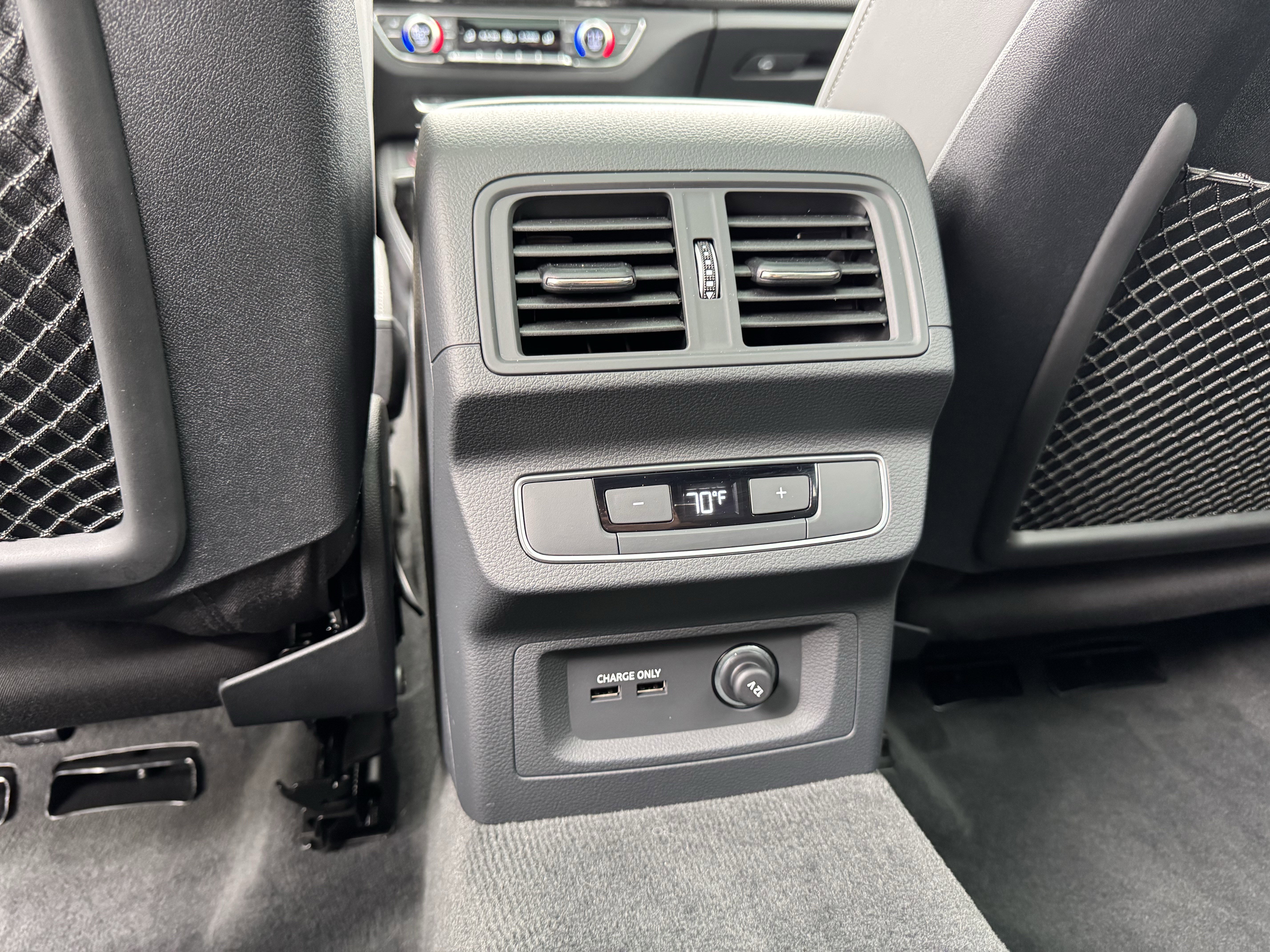 Used 2024 Audi SQ5 Premium Plus w/ Premium Plus Package image 34