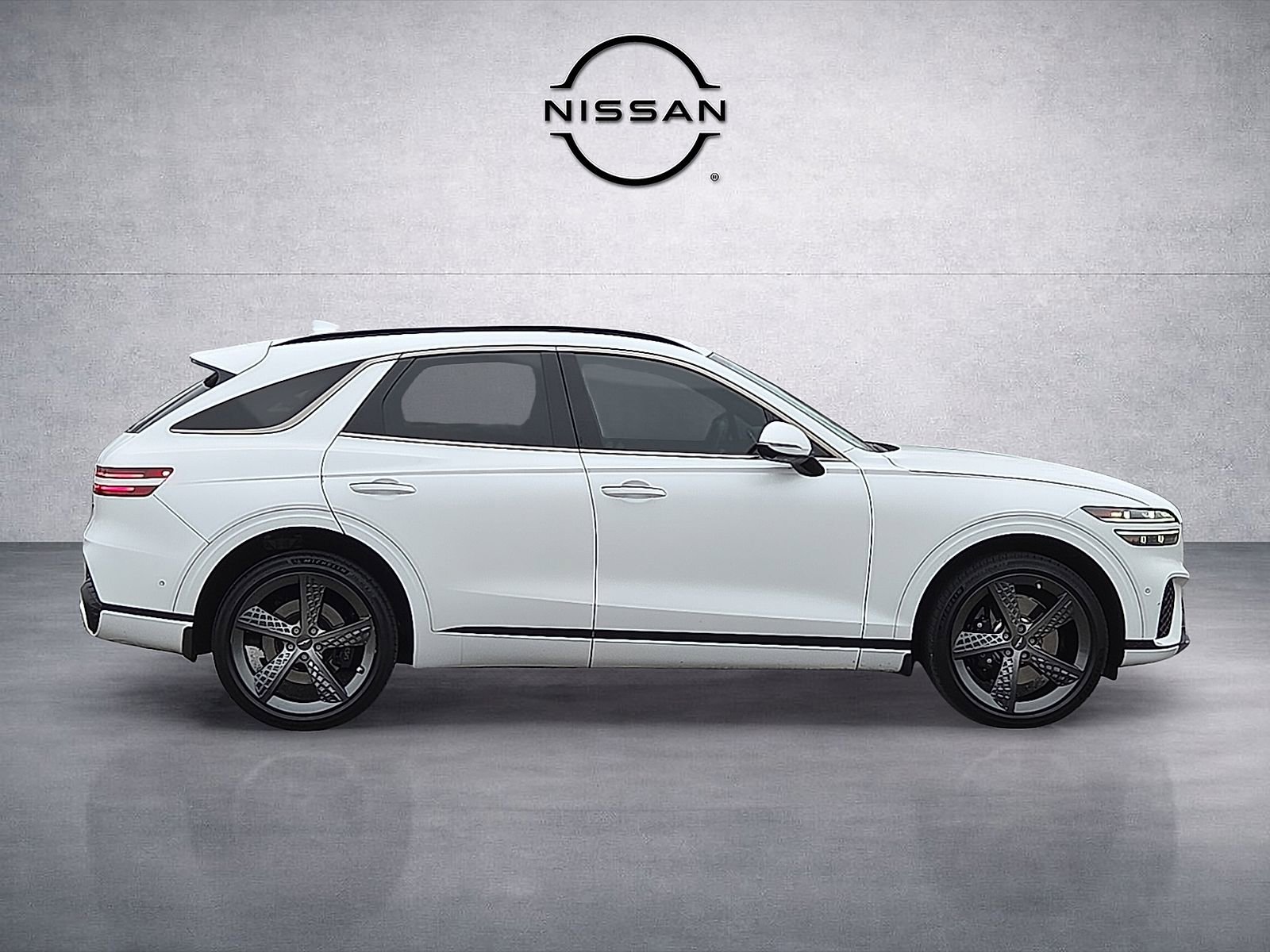 Used 2023 Genesis GV70 3.5T Sport w/ Sport Prestige Package image 6