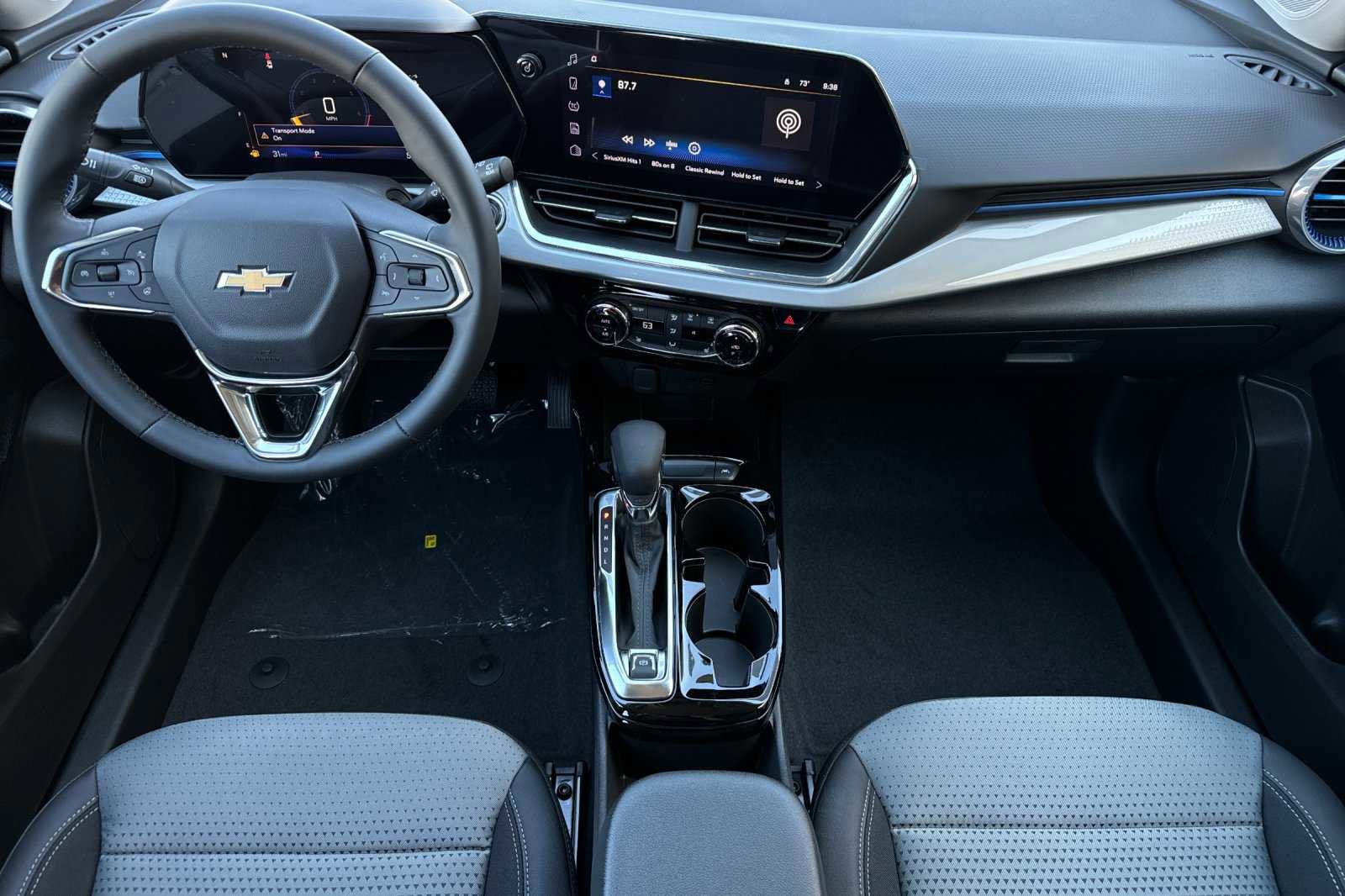 New 2025 Chevrolet Trax LT w/ Driver Confidence Package image 8