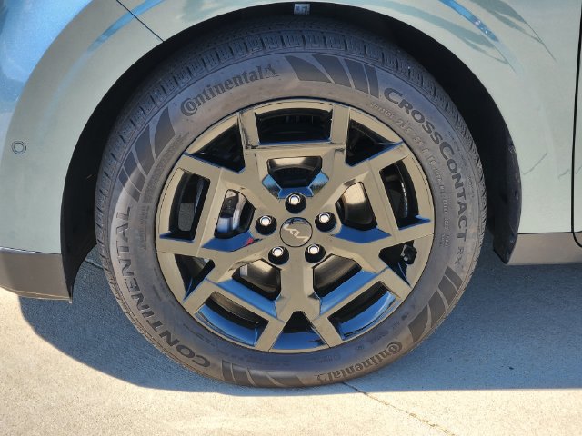 Certified 2026 Kia Carnival SX Prestige FWD image 12