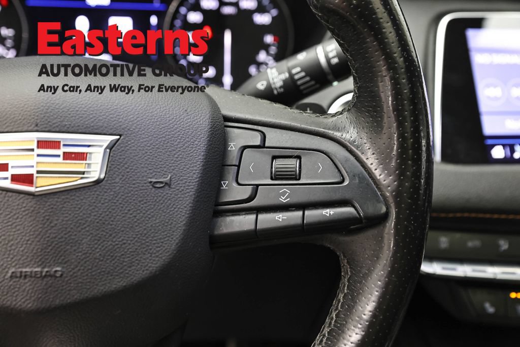 Used 2019 Cadillac XT4 Sport AWD/4WD image 16