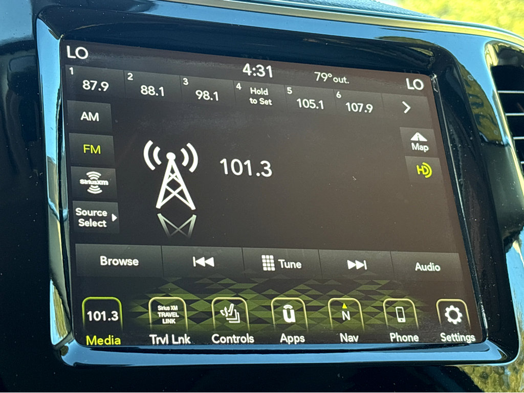 Used 2020 Jeep Cherokee Limited image 5