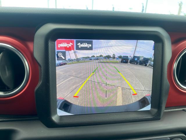 Used 2021 Jeep Gladiator Rubicon AWD/4WD image 25