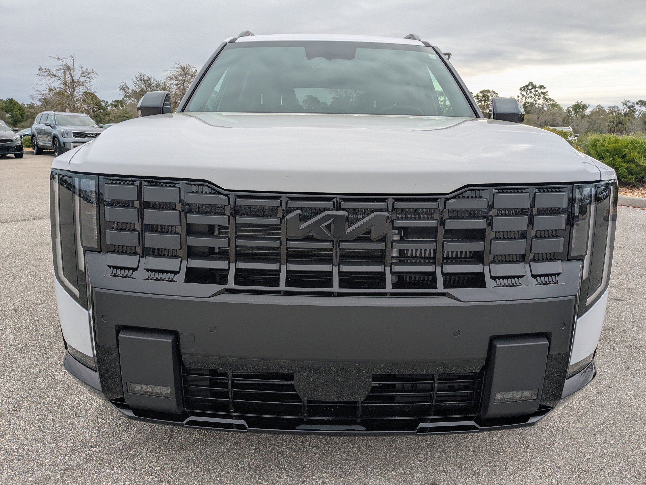 Used 2027 Kia Telluride EX X-Line w/ Towing Package image 3