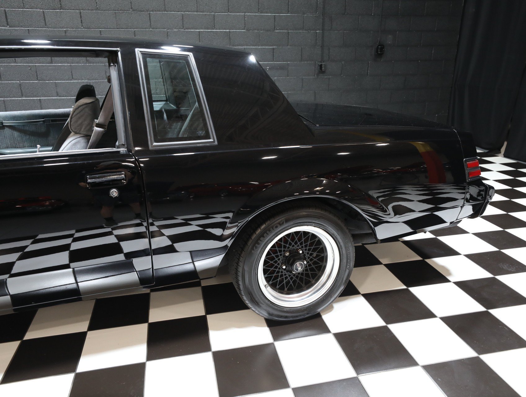 Used 1987 Buick Regal Coupe RWD image 28