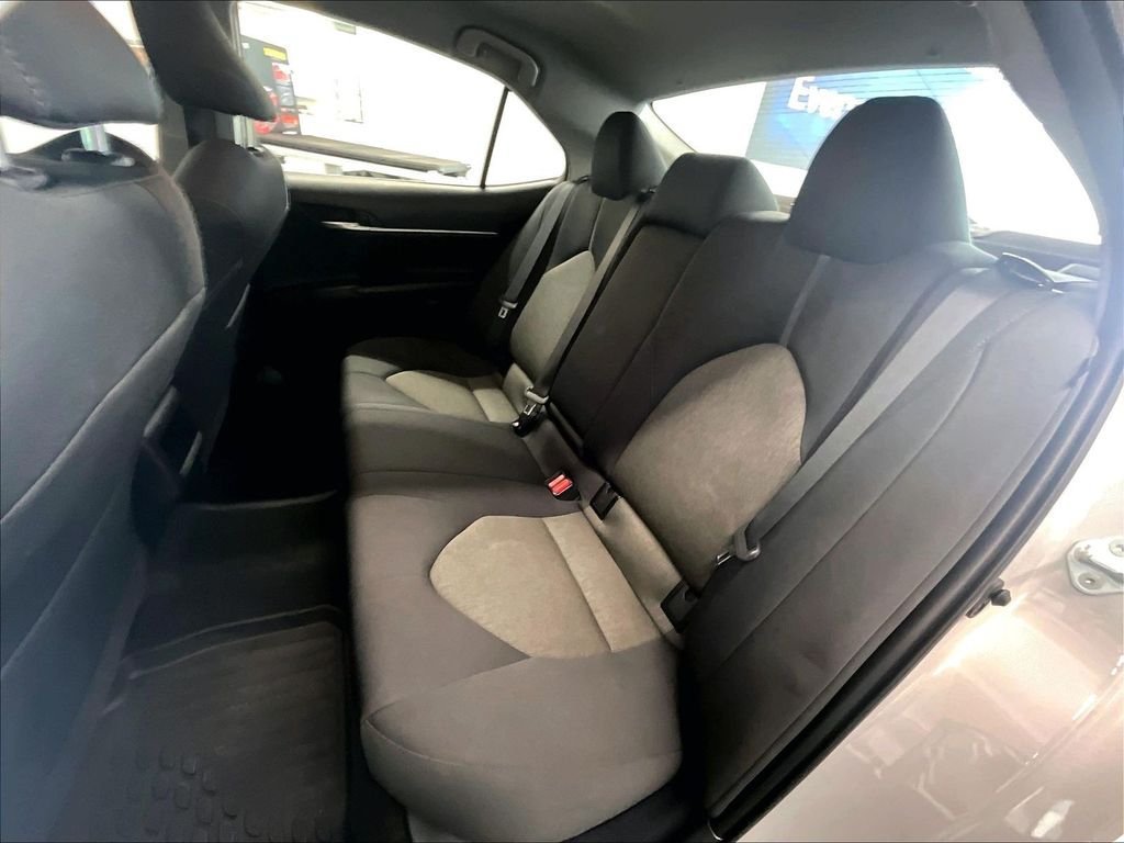 Used 2024 Toyota Camry LE FWD image 15
