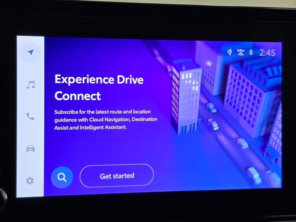 Certified 2025 Toyota Camry SE image 3