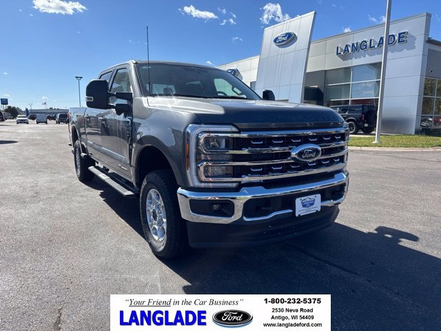 New 2026 Ford F250 XLT w/ XLT Premium Package AWD/4WD image 1