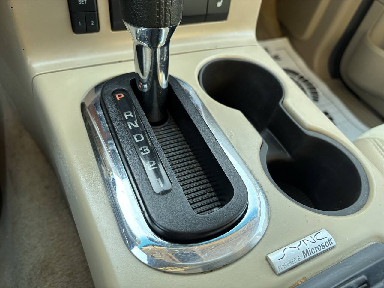 Used 2010 Ford Explorer Eddie Bauer AWD/4WD image 40