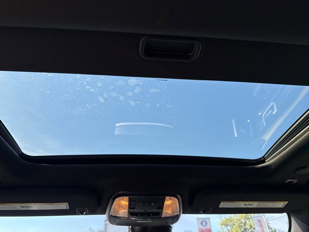 Used 2018 Jeep Grand Cherokee Limited image 11