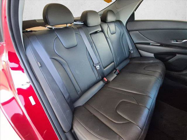 Used 2024 Hyundai Elantra Limited FWD image 19