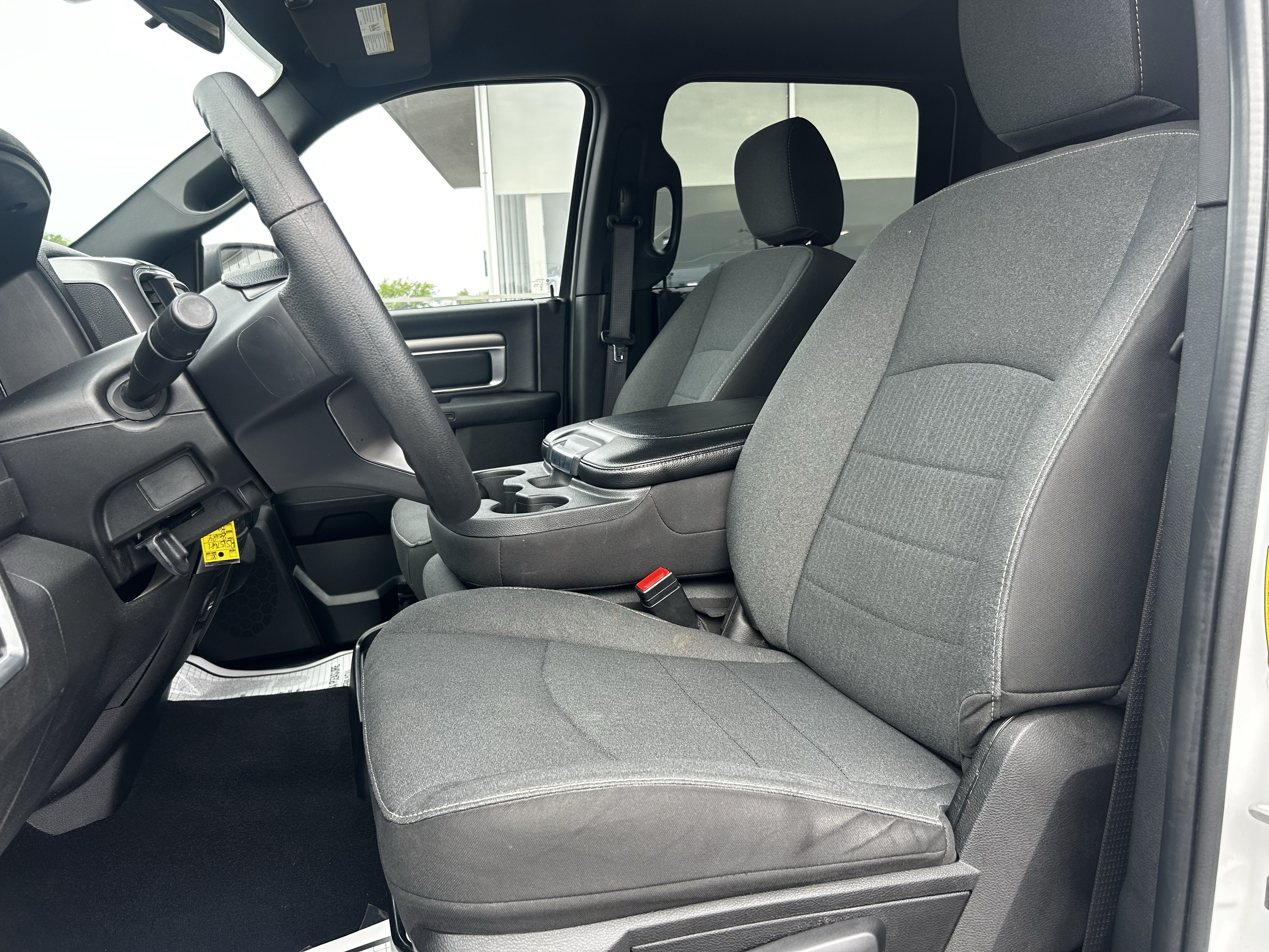 Used 2024 RAM 1500 Warlock AWD/4WD image 13