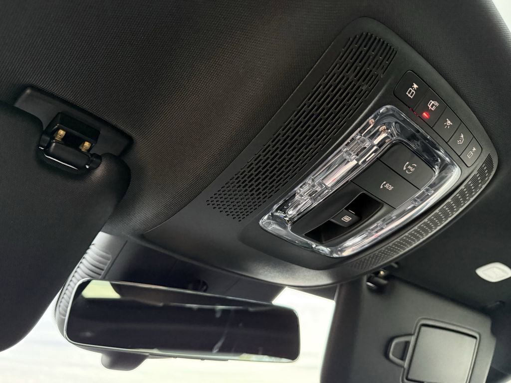 Certified 2025 Mercedes-Benz CLA 250 4MATIC image 34