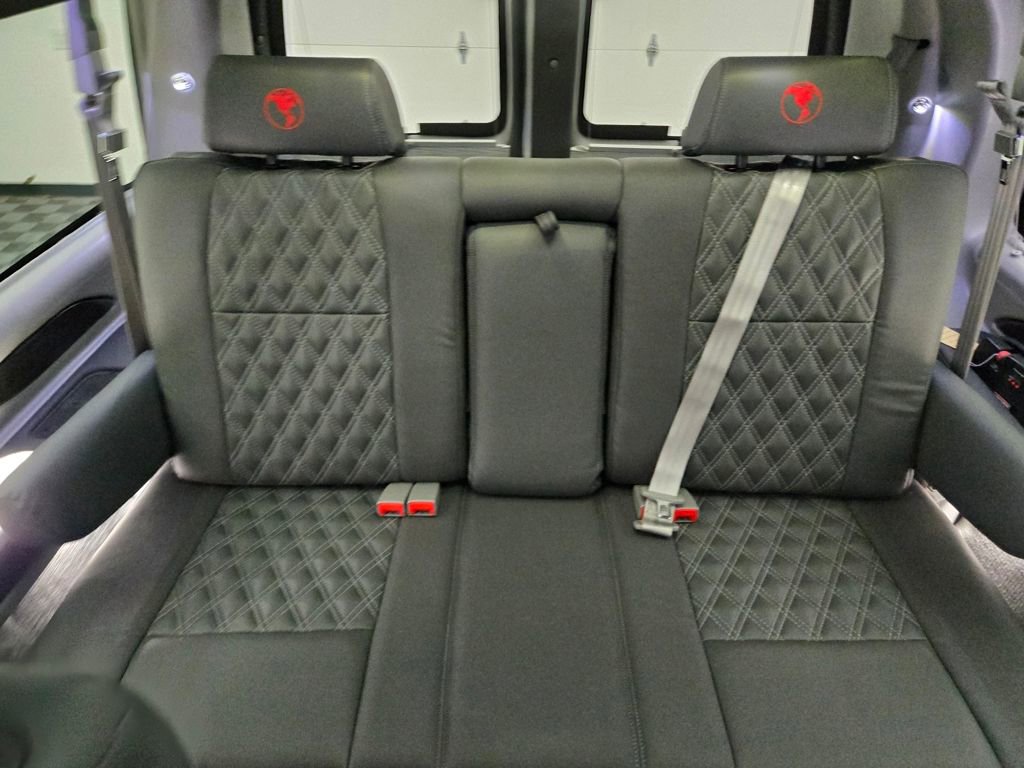 New 2024 GMC Savana 2500 image 30