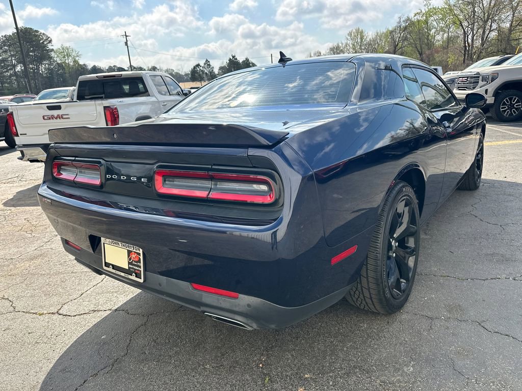 Used 2016 Dodge Challenger SXT Plus image 6