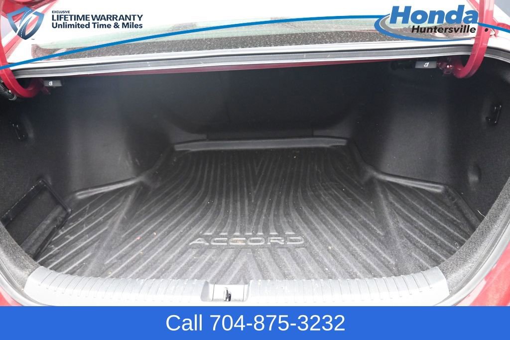 Used 2024 Honda Accord EX image 10