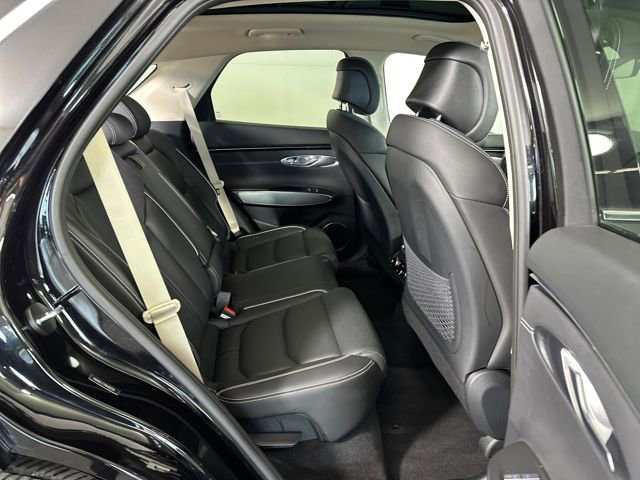 Used 2024 Genesis Electrified GV70 Advanced image 27