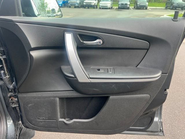 Used 2012 GMC Acadia SLE FWD image 10