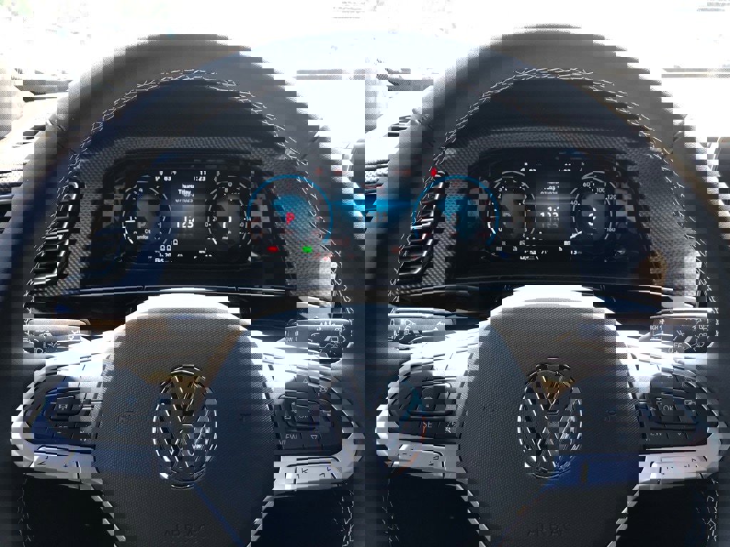 New 2025 Volkswagen Atlas Cross Sport SEL image 21