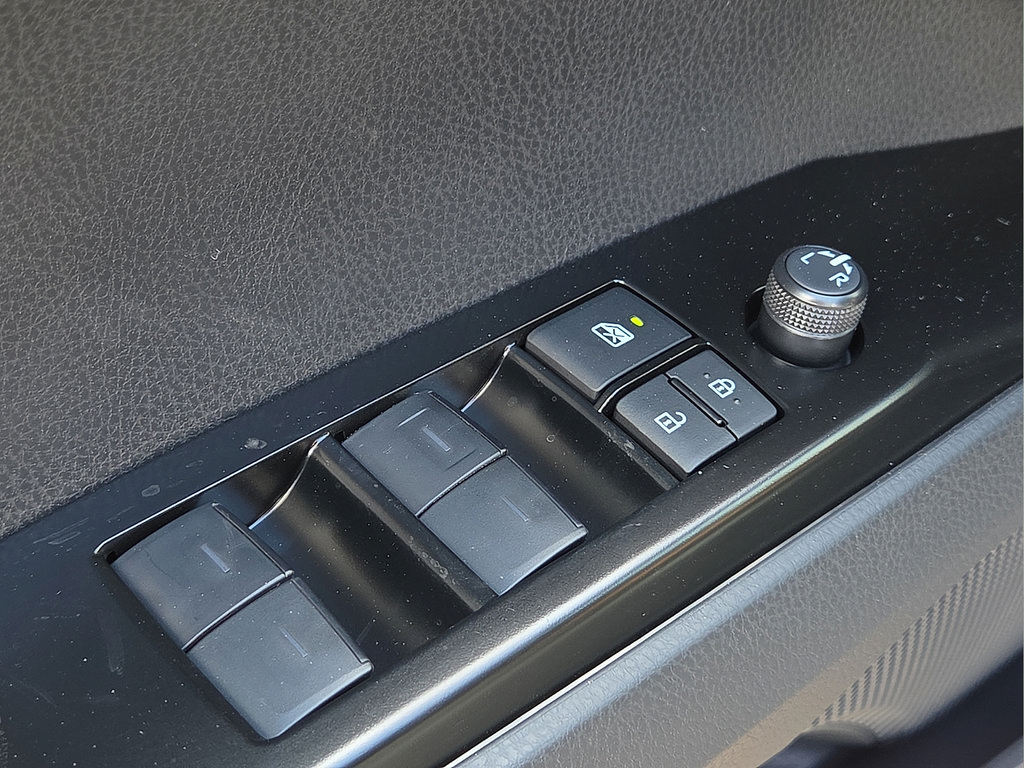 New 2026 Toyota Camry SE w/ Convenience Package FWD image 18
