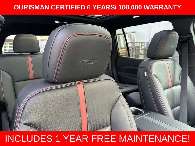 Used 2025 Chevrolet Traverse RS w/ LPO, Cargo Package AWD/4WD image 11