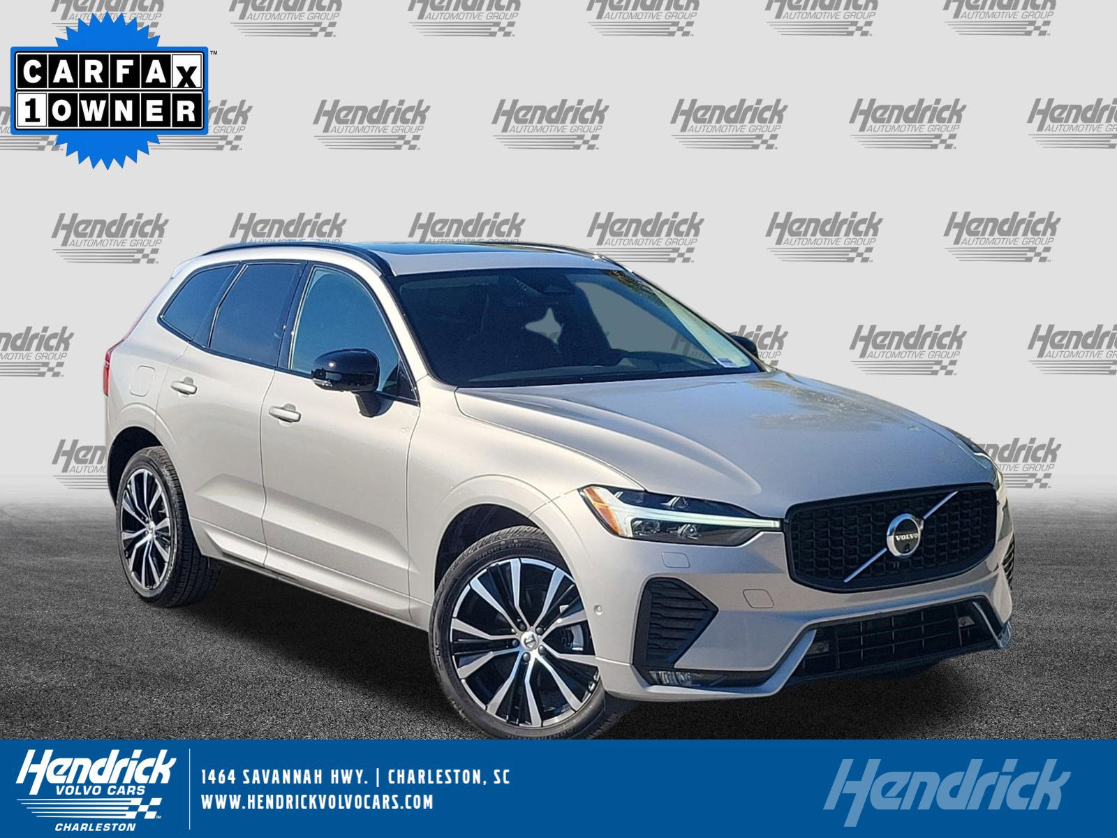 Used 2025 Volvo XC60 B5 Plus image 1