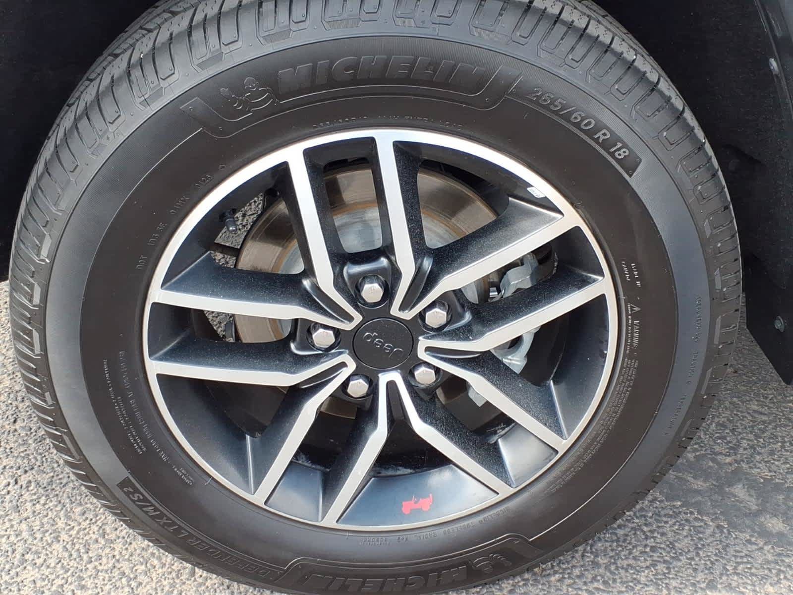Used 2020 Jeep Grand Cherokee Trailhawk AWD/4WD image 9