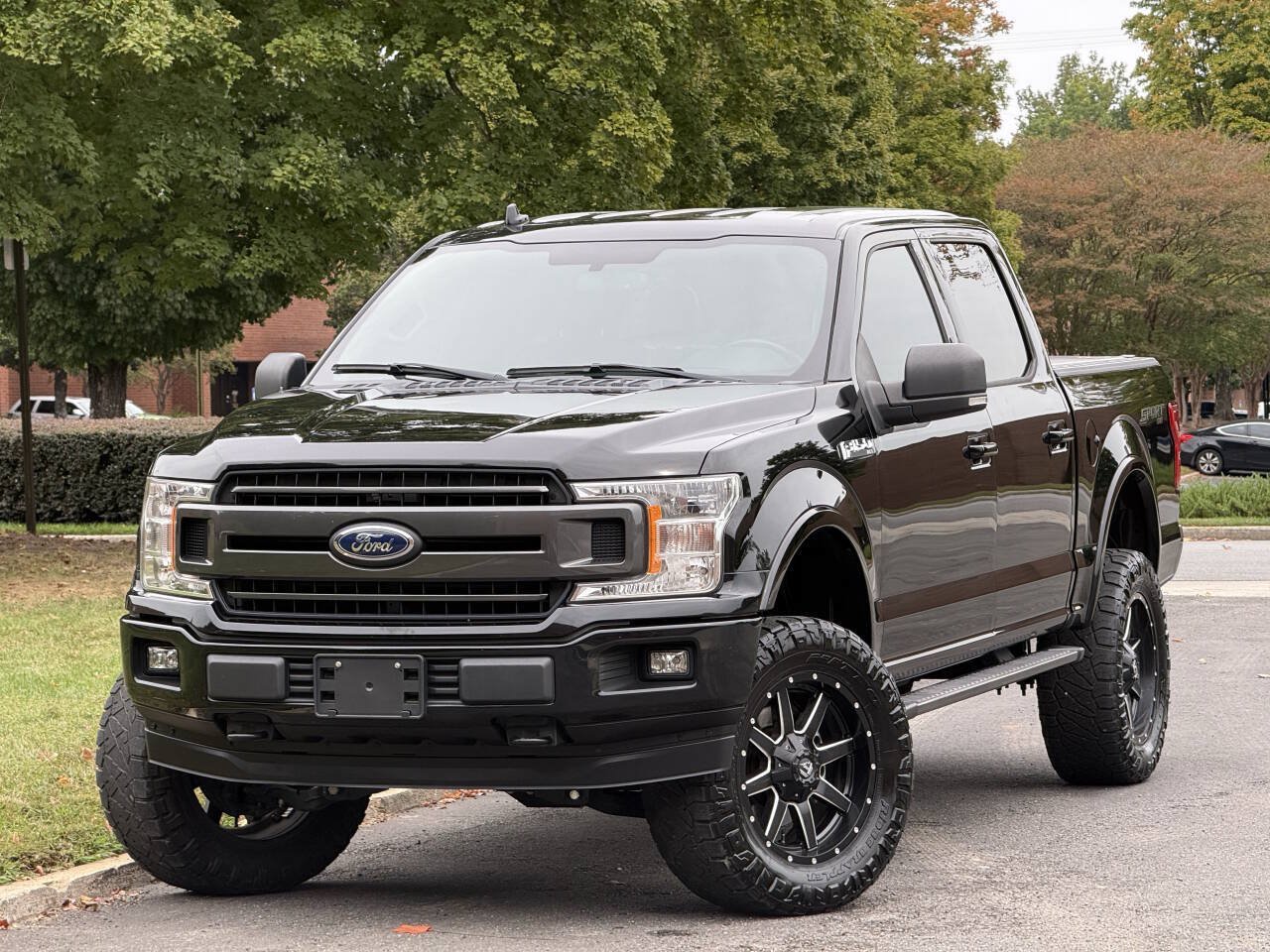 Used 2018 Ford F150 XLT w/ Equipment Group 302A Luxury AWD/4WD image 1