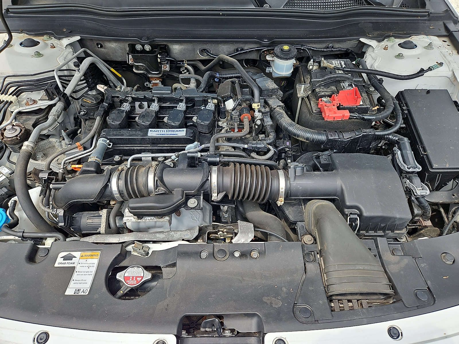 Used 2018 Honda Accord Touring image 32