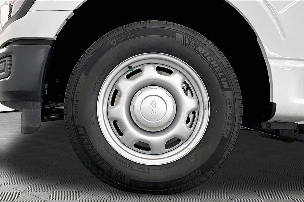 Used 2025 Ford F150 XL RWD image 8
