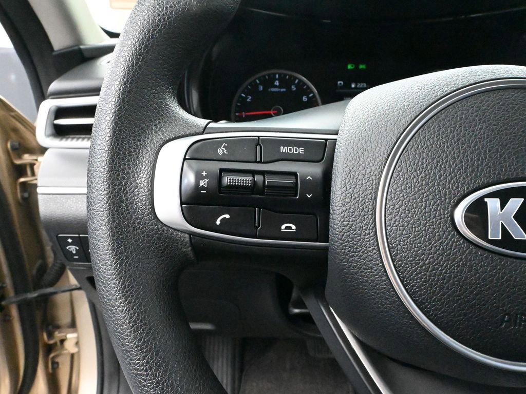 Used 2021 Kia K5 LXS image 26