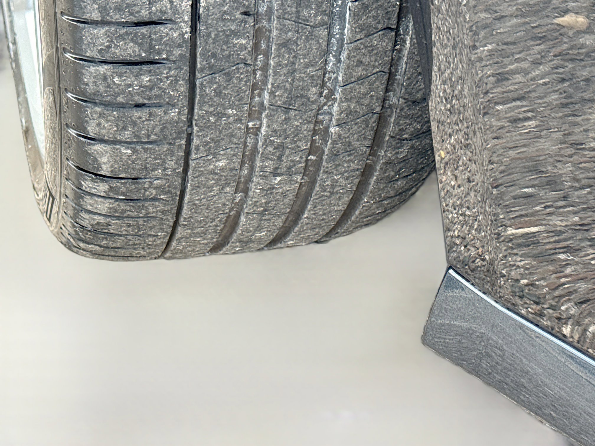 Used 2016 Mercedes-Benz SL 550 w/ Sport Wheel Package image 36